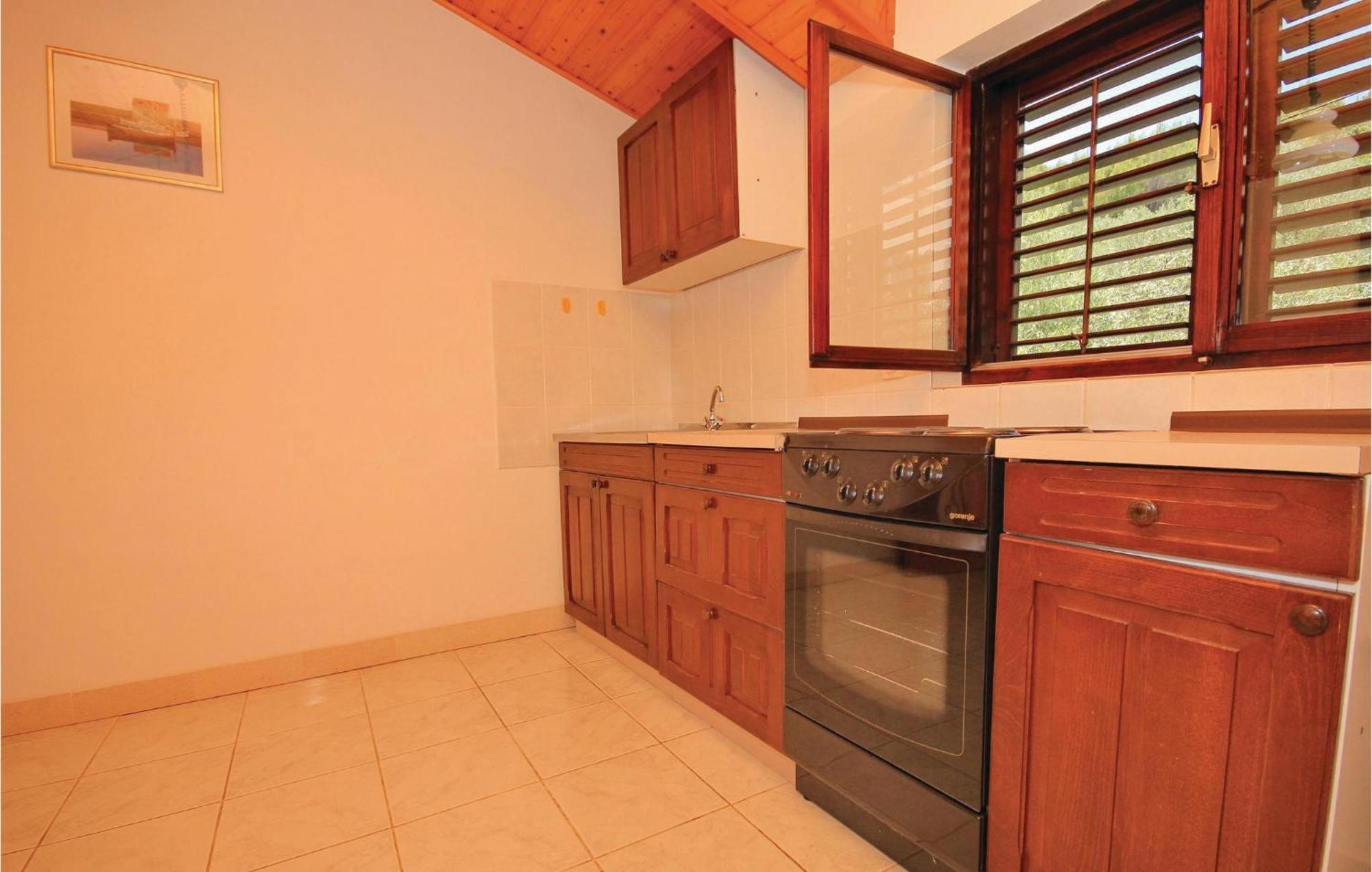 Gorgeous Apartment In Prigradica With Kitchen エクステリア 写真